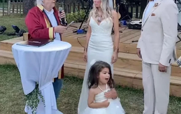 Nikahdan 5 il sonra toy etdilər - FOTO