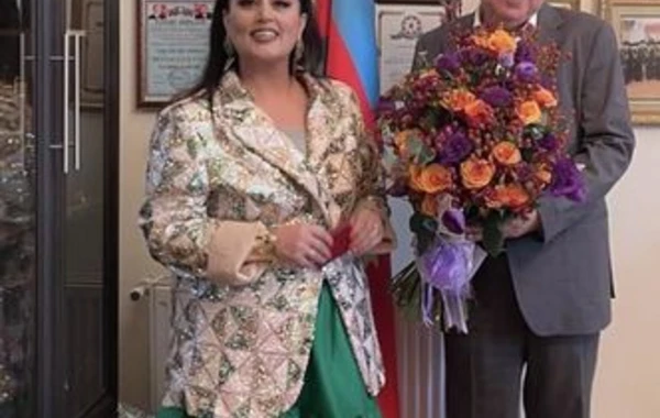 Elza Seyidcahan Yazıçılar Birliyinin üzvü oldu - FOTO