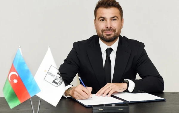 Adrian Mutu “Neftçi”nin baş məşqçisi təyin olundu - FOTO