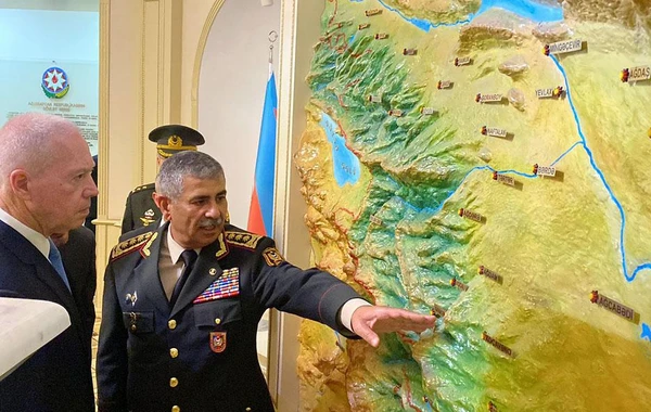 Министры обороны Азербайджана и Израиля обсудили расширение связей в сфере безопасности - ФОТО