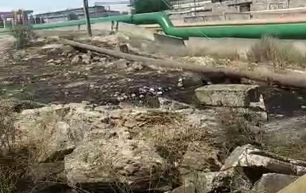 Bakıda neft kəmərlərinin yaxınlığında yanğın olub - FOTO