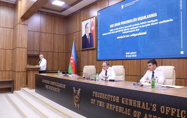Bakı üzrə prokurorluq orqanlarının bəzi əməkdaşları intizam məsuliyyətinə cəlb olunublar - FOTO