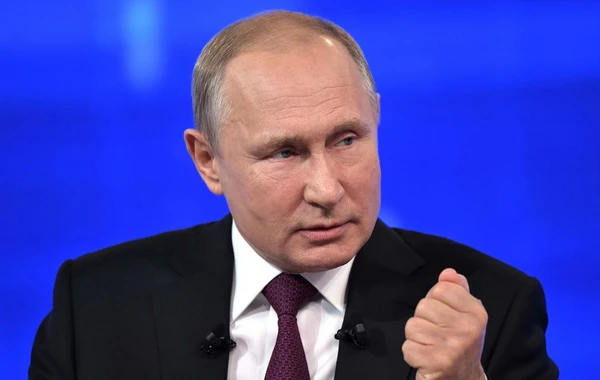 Putin Krım körpüsünə hücumu mənasız terror aktı adlandırıb