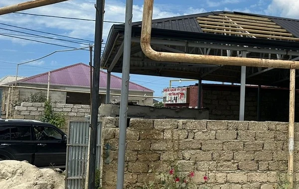 Bakıda qanunsuz tikilən obyektlər söküldü - FOTO