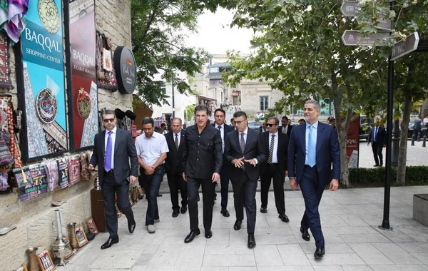 İraq Kürdüstan Regionunun başçısı İçərişəhərlə tanış olub - FOTO