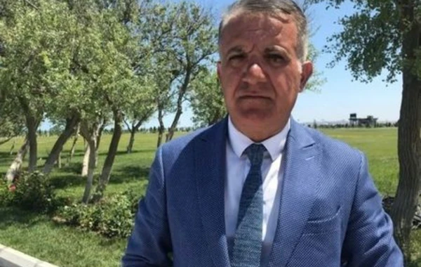 BDU-nun səliqəsiz hörgüsü: Bina sökülə bilərmi? - FOTO