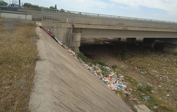 В Азербайджане оштрафованы должностные лица - ФОТО