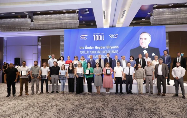 ADY media müsabiqəsinin qaliblərini mükafatlandırdı - FOTO