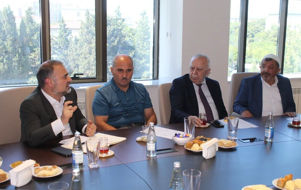 İTV-nin Yayım Şurasına yeni sədr seçilib - FOTO