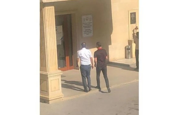 Xəstəxana əməkdaşı müdir müavininin otağında intihara cəhd etdi - ŞİKAYƏT - FOTO