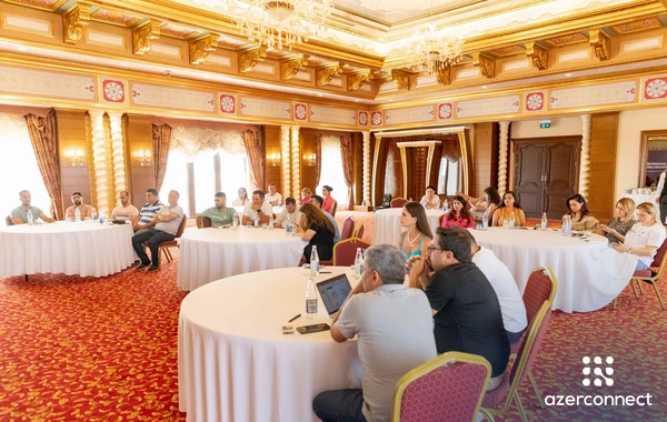 "Azerconnect" Milli Mətbuat Günü münasibətilə jurnalistləri bir araya toplayıb - FOTO