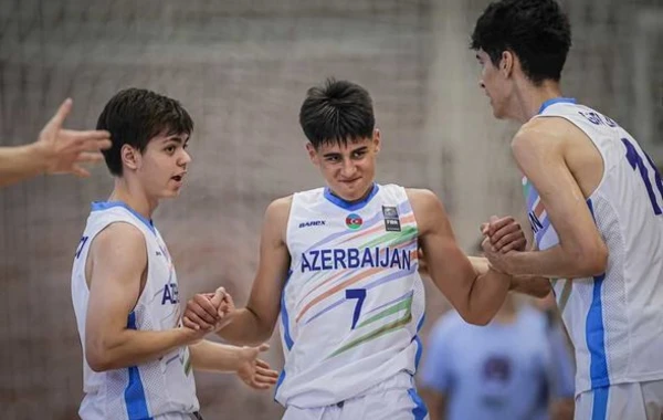Сборная Азербайджана разгромила команду Армении на чемпионате Европы по баскетболу - ФОТО