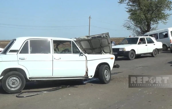 Ziyarətgaha gedən mikroavtobus qəza törədib, yaralılar var