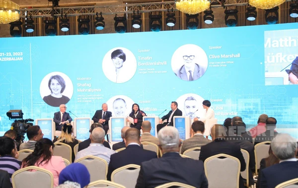 Şuşa Forumunda dezinformasiya və feyk xəbərlərlə mübarizə üsulları müzakirə edilir - FOTO