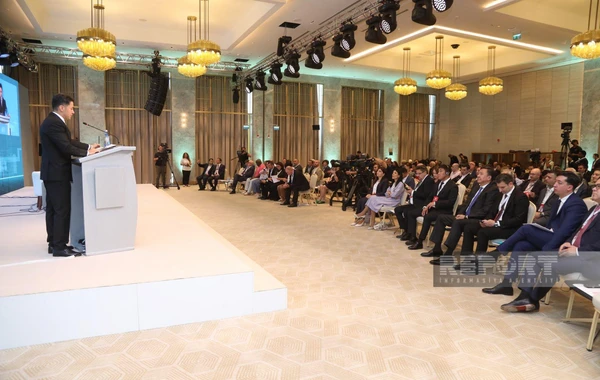 Şuşa Forumunda dezinformasiya və feyk xəbərlərlə mübarizə üsulları müzakirə edilir - FOTO