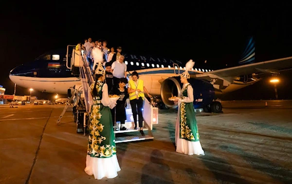 Bakıdan Bişkekə ilk təyyarə reysi baş tutub - FOTO