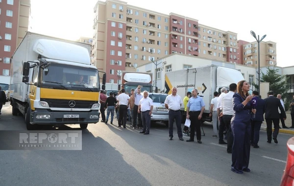 Daha bir neçə ailə Laçına yola salınıb - FOTO