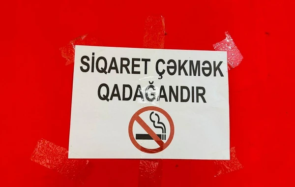 Qapalı məkanda siqaret çəkən 42 nəfər cərimələndi - FOTO