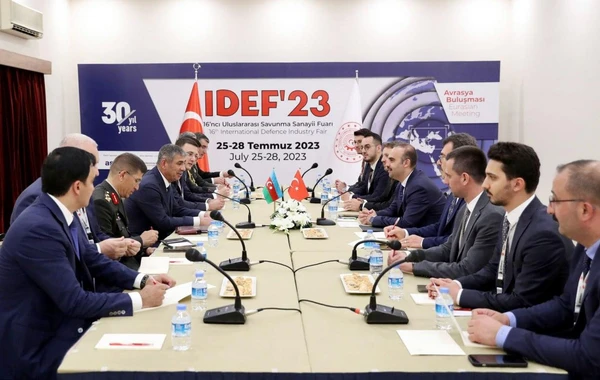 Azərbaycanın müdafiə naziri “IDEF-23” sərgisinin açılış mərasimində iştirak edib - FOTO