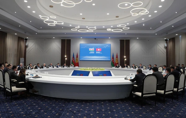 Azərbaycan və Qırğızıstan arasında birgə hökumətlərarası komissiyanın iclası keçirilib - FOTO