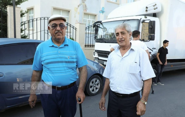 Daha bir neçə ailə Laçına yola salınıb - FOTO