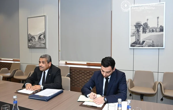 Ceyhun Bayramov Ermənistanın təxribatları barədə Kolumbiya səfirini məlumatlandırıb - FOTO