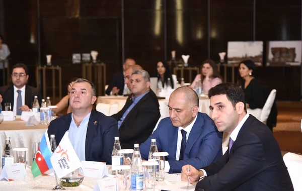 Prezidentin xüsusi nümayəndəsi QDF-in donorları ilə fikir mübadiləsi aparıb - FOTO