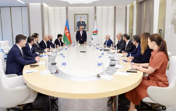 SOCAR-a yeni təyin olunan vitse-prezidentlərlə görüş keçirilib - FOTO