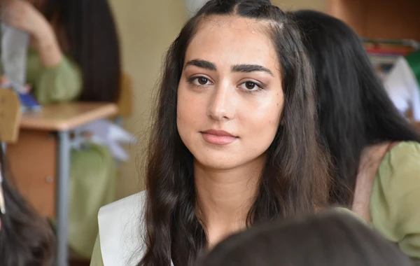 Ölkə birinciləri Bakı Ali Neft Məktəbini seçirlər - FOTO