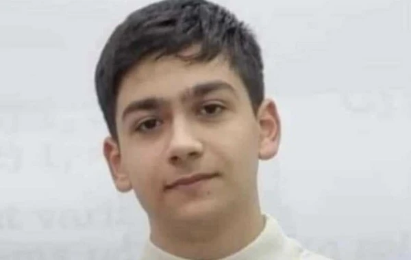 Ölkə birinciləri Bakı Ali Neft Məktəbini seçirlər - FOTO