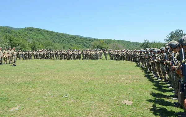 Baş Qərargah rəisi NATO konsepsiyası çərçivəsində yaradılmış bölmələrdə olub - FOTO