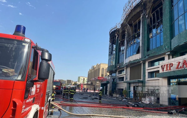 “Green House” şadlıq evində yanğın 500 kvadratmetr ərazini əhatə edib - FOTOREPORTAJ