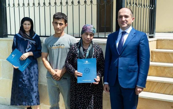 Şəhid ailələrinə və müharibə əlillərinə daha 100 mənzil və fərdi ev verilib - FOTO