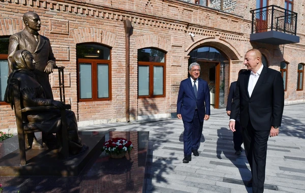 Prezident Qazax Müəllimlər Seminariyası ADA Universiteti Qazax Mərkəzində yaradılan şəraitlə tanış olub - FOTO - YENİLƏNİB