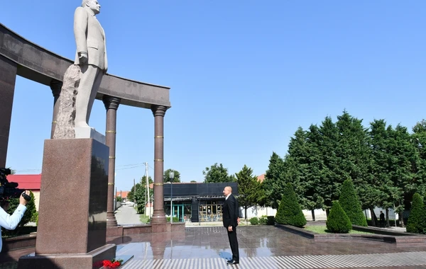 Prezident İlham Əliyev Şəmkir rayonuna səfər edib - FOTO