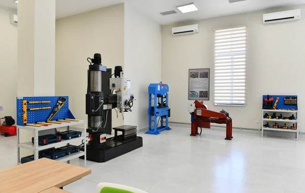 Bərdədə Qarabağ Regional DOST Mərkəzinin və Qarabağ Regional Peşə Hazırlığı Mərkəzinin açılışı olub - FOTO - YENİLƏNİB