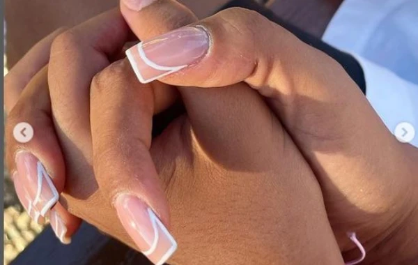Gülay 12 yaşlı qızı Sahilə ilə ALAÇATIDA - FOTO