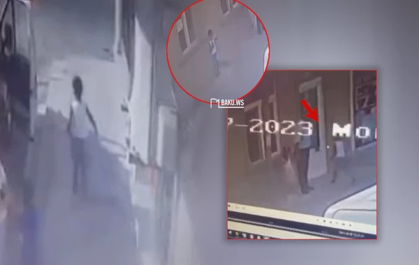 Bakıda ŞOK OLAY! Uşaq bağçada nəzarətsiz qalaraq maşın yoluna qaçdı - Valideyni təsadüfən onu aşkarladı - VİDEO