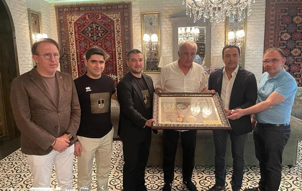 "Neftçi" və "Beşiktaş" rəhbərləri arasında rəsmi görüş olub - FOTO