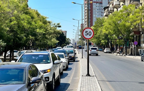 Daha 2 küçədə sürət həddi endirildi - FOTO