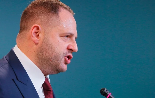 Ukrayna Böyük Britaniya ilə təhlükəsizlik zəmanətləri üzrə danışıqlara başlayıb