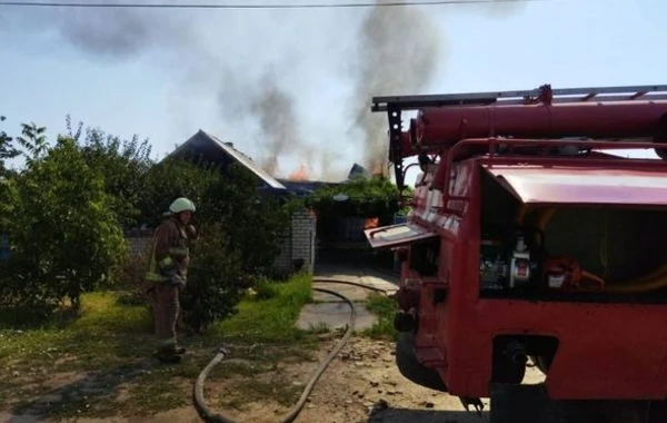Xerson atəşə tutuldu: 23 günlük körpə valideynlərilə birgə öldü - FOTO