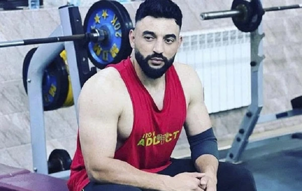 Qaxda 31 yaşlı kişinin asılmış meyiti tapıldı