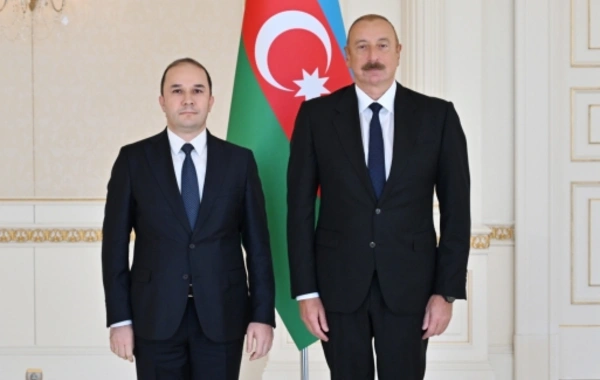 Azərbaycan Prezidenti Tacikistanın yeni səfirinin etimadnaməsini qəbul edib - YENİLƏNİB - FOTO