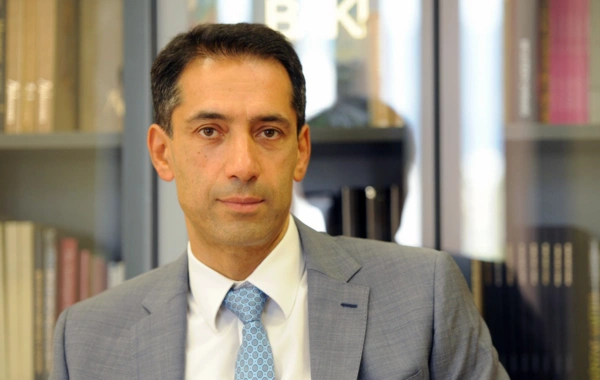 Azərbaycan səfiri Rusiya XİN-in binasını tərk edib