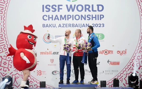 Bakıda keçirilən dünya çempionatında Avstriya atıcısı qızıl medal qazanıb - FOTO
