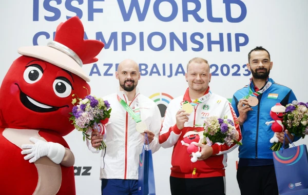 Bakıda keçirilən dünya çempionatında Avstriya atıcısı qızıl medal qazanıb - FOTO
