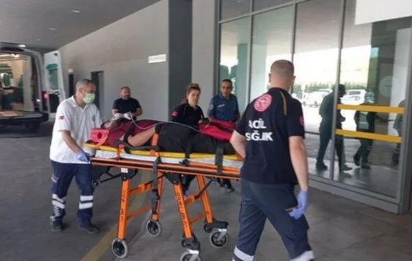 Türkiyədə YAXTADA YANĞIN - 10 nəfər tüstüdən zəhərləndi - FOTO
