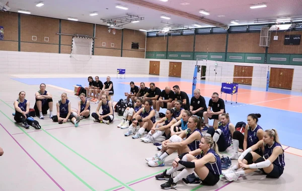Azərbaycan Voleybol Federasiyasının rəhbərliyi millinin düşərgəsinə baş çəkib - FOTO