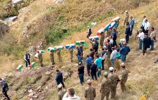Kütləvi məzarlıqlarda qalıqları tapılanlara şəhid statusu veriləcək?  - RƏSMİ AÇIQLAMA
